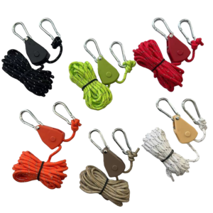 Multicolor rope ratchet straps with carabiner hooks for cargo securing